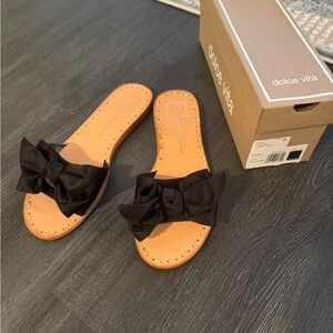 Dolce Vita Women's Black Bow Sandals